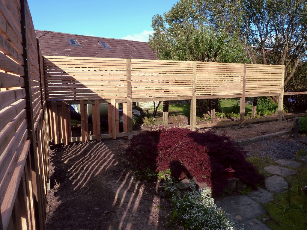 Bespoke slatted fence build